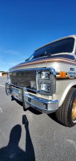 Chevrolet G20 Conversion Van  1988 года
